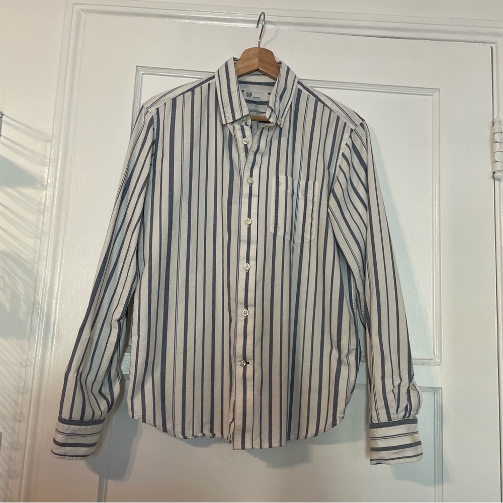 Gap Striped Button Down Shirt - XS